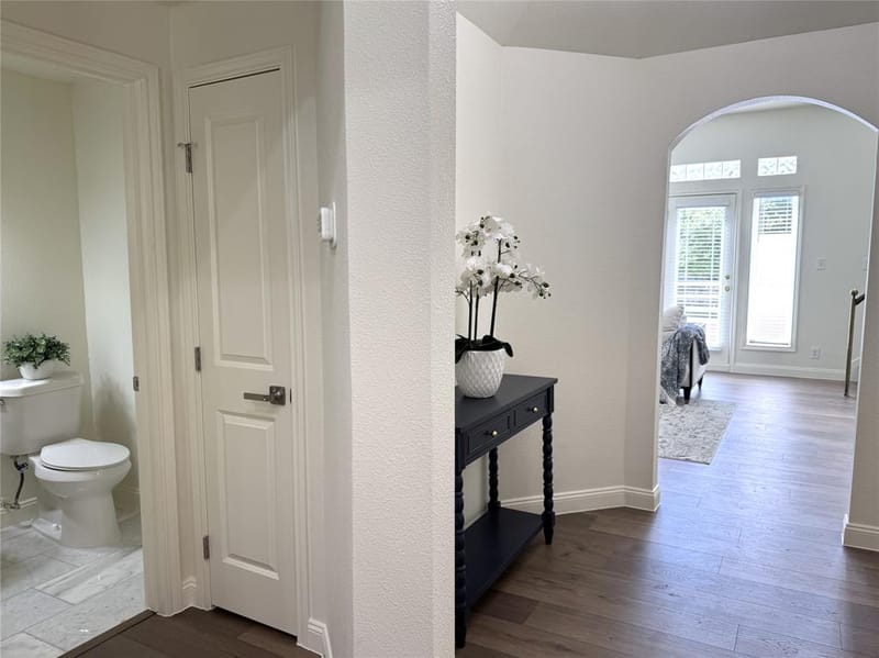4040 Avondale Avenue # 105, Dallas TX 75219 - Photo 10