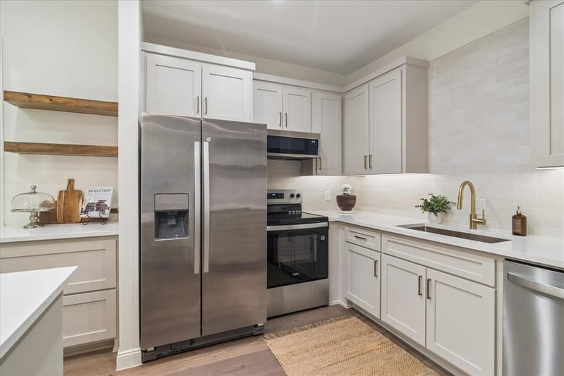 4040 Avondale Avenue # 105, Dallas TX 75219 - Photo 8