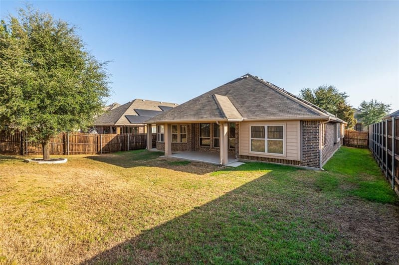 8304 Spitfire Trail, Aubrey TX 76227 - Photo 30