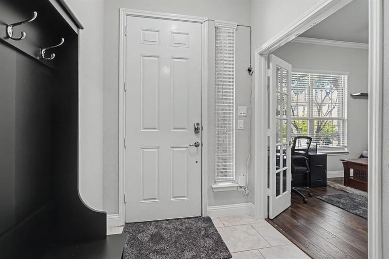 646 Harris Ridge Drive, Arlington TX 76002 - Photo 9