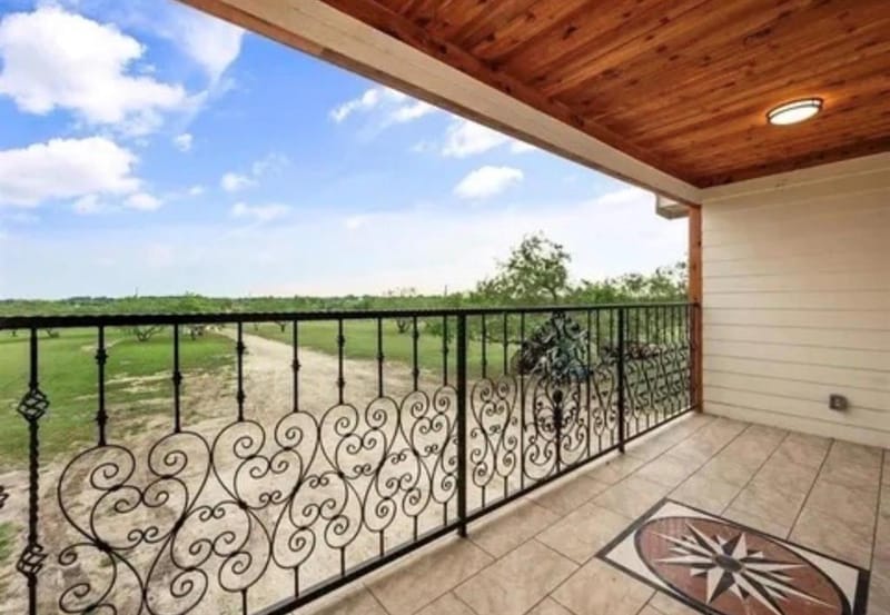6049 County Road 1030 B, Rice TX 75155 - Photo 2