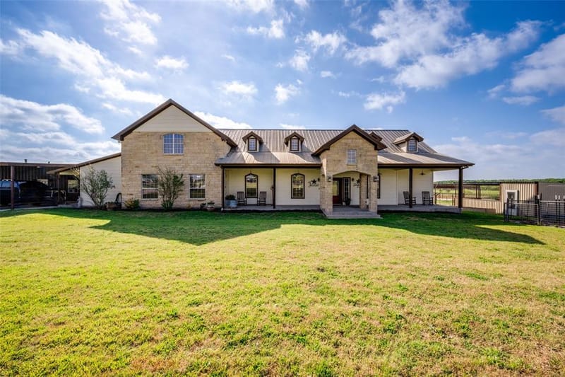 5855 Western Star Drive, Justin TX 76247 - Photo 2