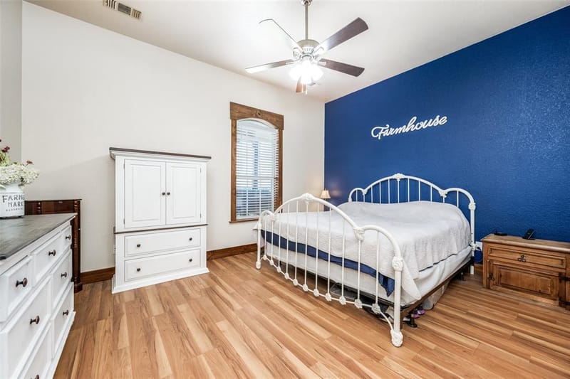 5855 Western Star Drive, Justin TX 76247 - Photo 17