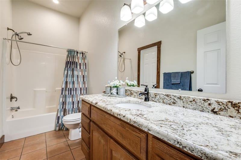 5855 Western Star Drive, Justin TX 76247 - Photo 16