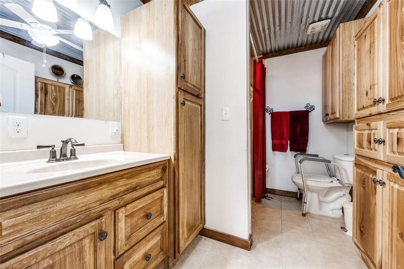 5855 Western Star Drive, Justin TX 76247 - Photo 28