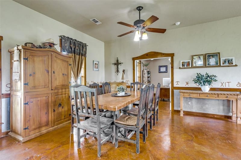 5855 Western Star Drive, Justin TX 76247 - Photo 5
