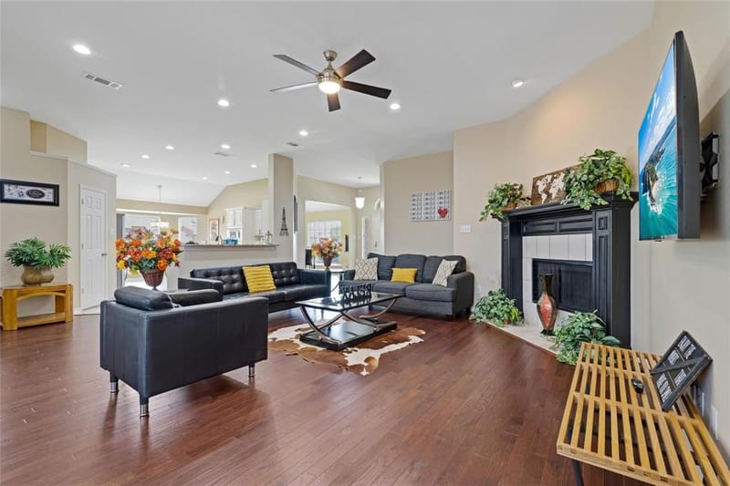 335 Linhurst Drive, Murphy TX 75094