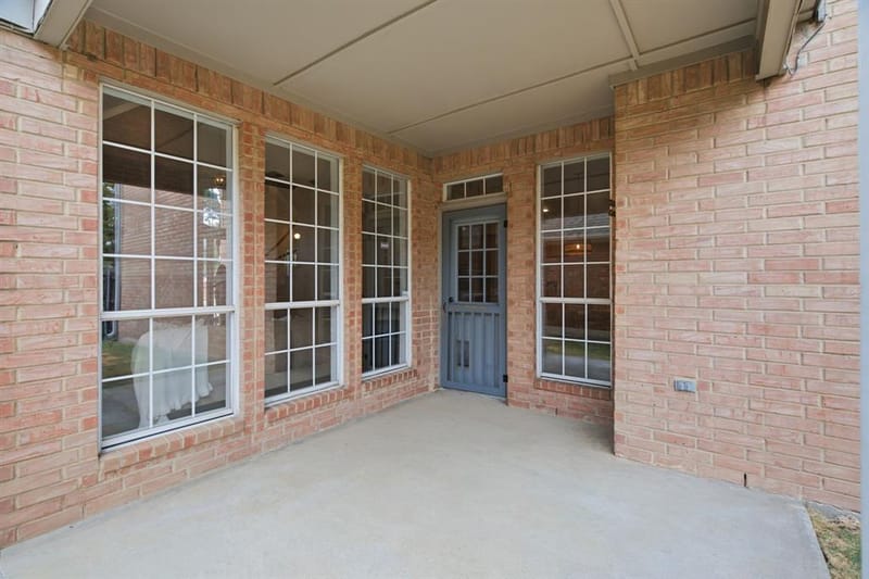 8716 Falls Road, Irving TX 75063 - Photo 33