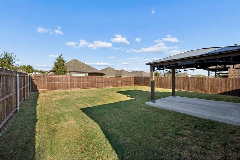 9916 Ginkgo Lane, Fort Worth TX 76036 - Photo 27