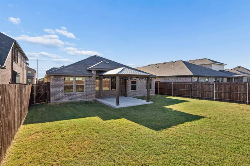 9916 Ginkgo Lane, Fort Worth TX 76036 - Photo 26