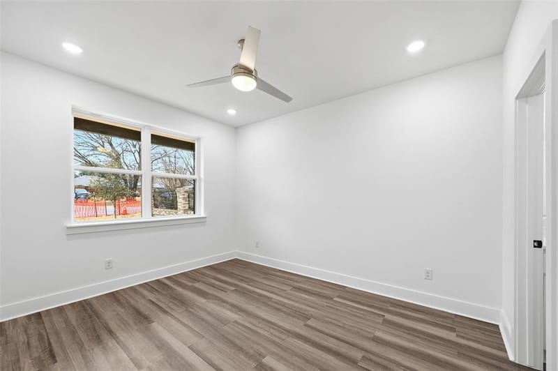 4448 Marcell Avenue, Dallas TX 75211 - Photo 23
