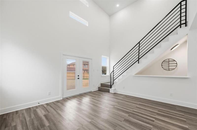 4448 Marcell Avenue, Dallas TX 75211 - Photo 5