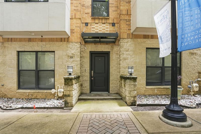 636 E Bluff Street, Fort Worth TX 76102 - Photo 21
