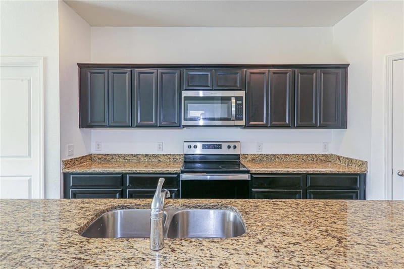 746 Wilshire Drive, Lavon TX 75166 - Photo 9