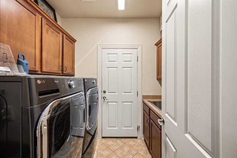 9613 Crestview Drive, Denton TX 76207 - Photo 19