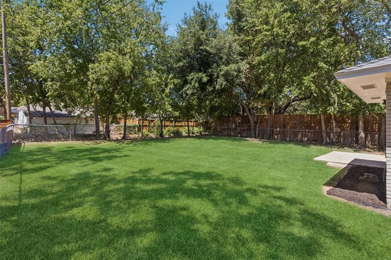 155 Bon Aire Drive, Dallas TX 75218 - Photo 18