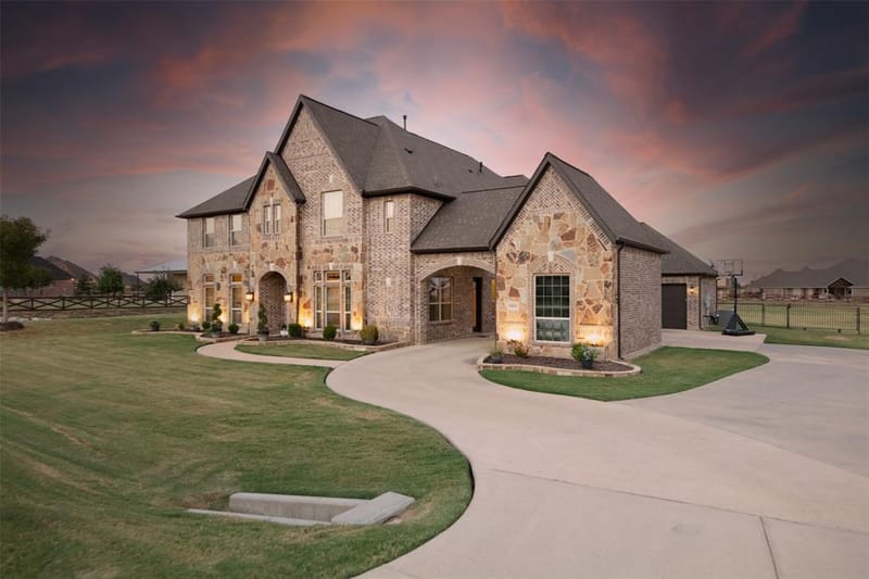 9411 Tay Lane, Justin TX 76247 - Photo 2