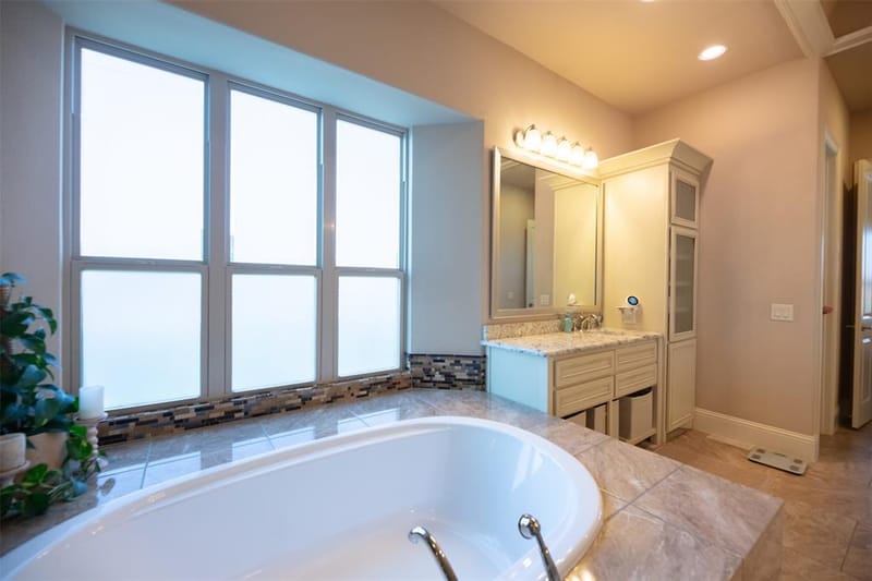 9411 Tay Lane, Justin TX 76247 - Photo 26