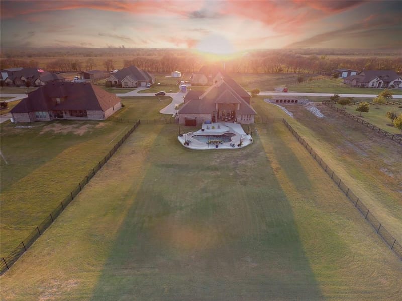 9411 Tay Lane, Justin TX 76247 - Photo 7