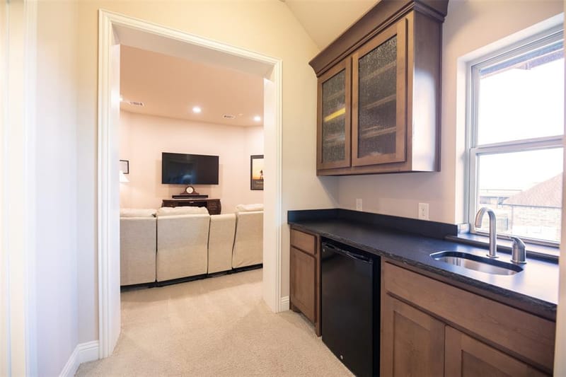 9411 Tay Lane, Justin TX 76247 - Photo 30