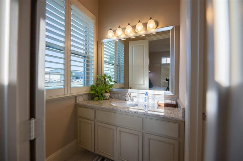 9411 Tay Lane, Justin TX 76247 - Photo 33