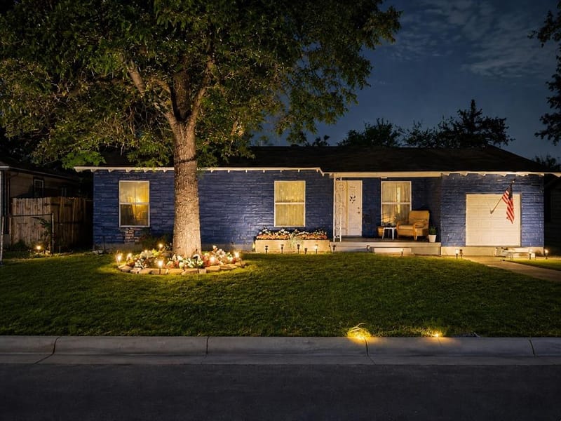 4000 Fitzhugh Avenue, Fort Worth TX 76105