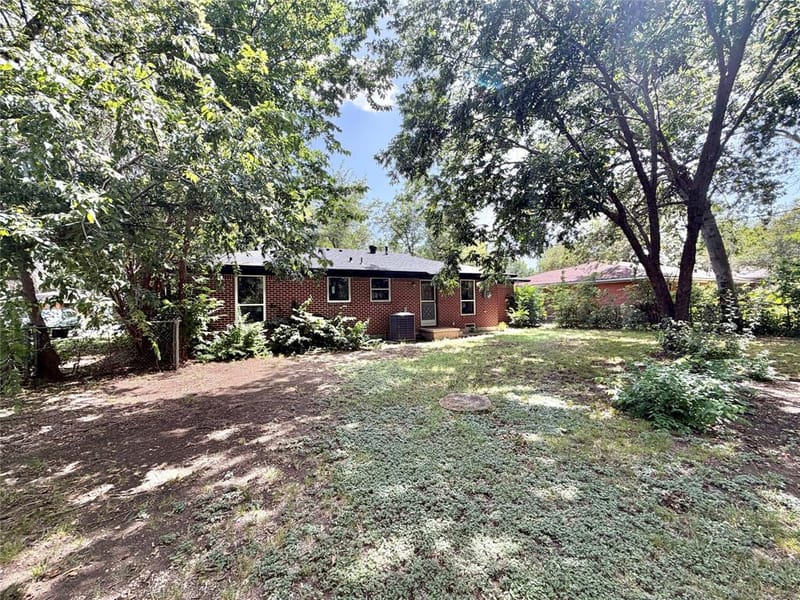 1812 Carlton Street, Denton TX 76201 - Photo 21