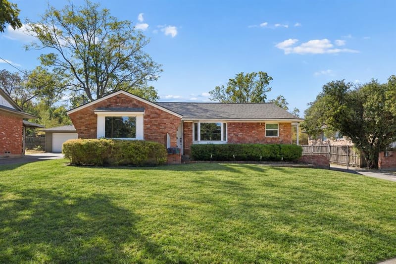 2036 Province Lane, Dallas TX 75228