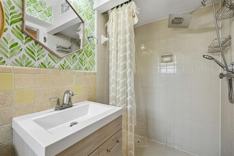 2036 Province Lane, Dallas TX 75228 - Photo 18