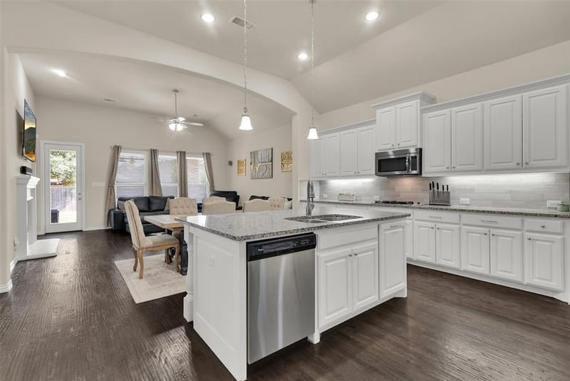 788 Bordeaux Drive, Rockwall TX 75087 - Photo 6