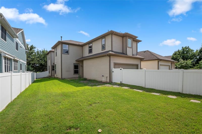 1905 Brown Thrasher Boulevard, Savannah TX 76227 - Photo 28