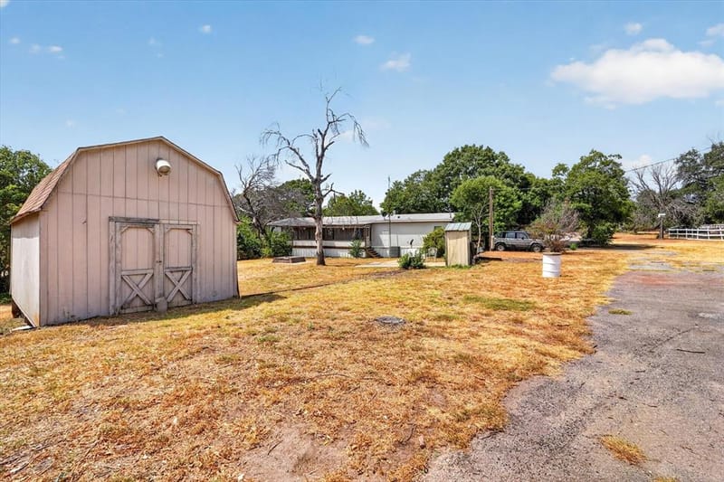 460 Valley View Drive, Azle TX 76020 - Photo 35