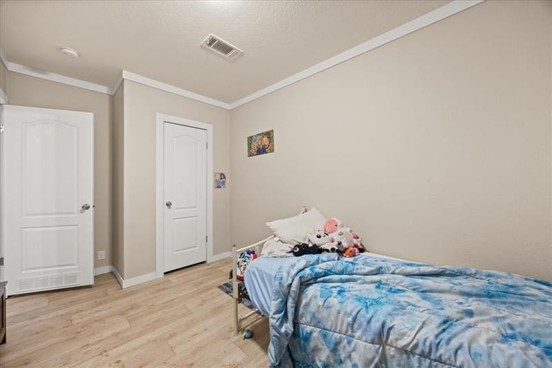 12505 County Road 1131, Godley TX 76044 - Photo 32