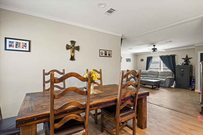 12505 County Road 1131, Godley TX 76044 - Photo 15