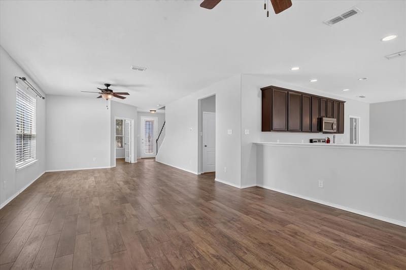3513 Seaside Drive, Denton TX 76208 - Photo 10