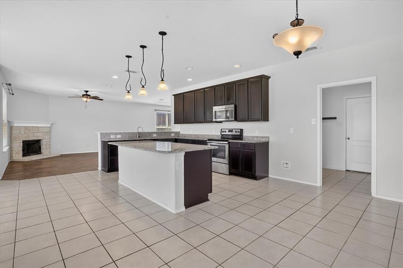 3513 Seaside Drive, Denton TX 76208 - Photo 14