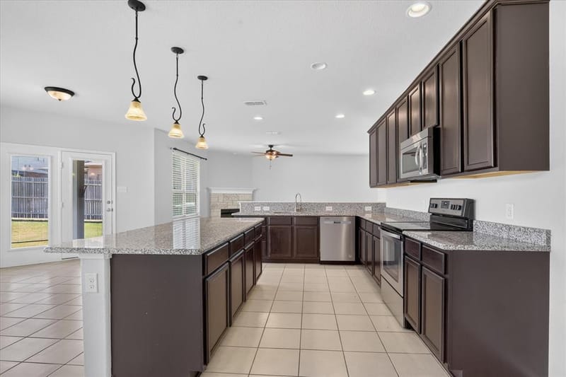 3513 Seaside Drive, Denton TX 76208 - Photo 15