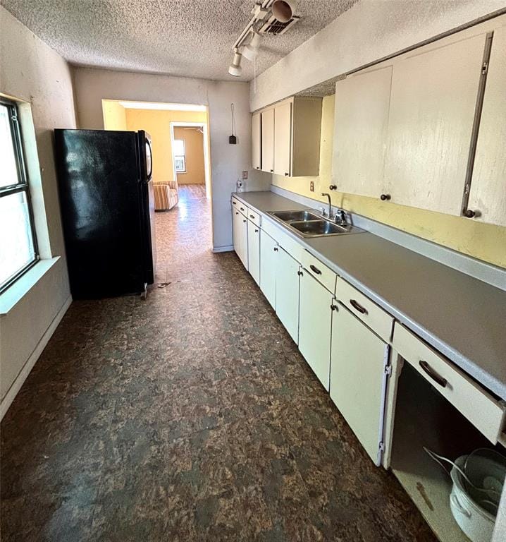 600 Travis Street, Nocona TX 76255 - Photo 14