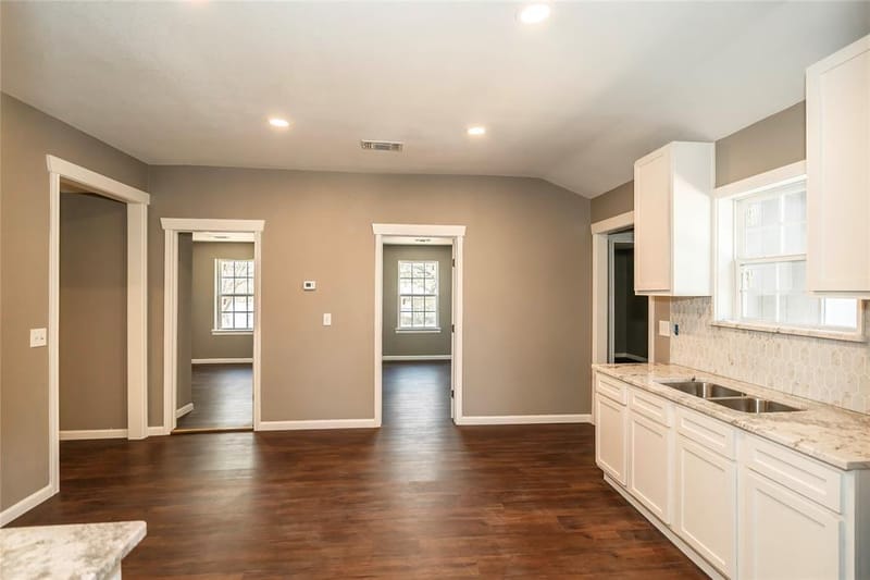 106 Northcott Street, Nocona TX 76255 - Photo 8