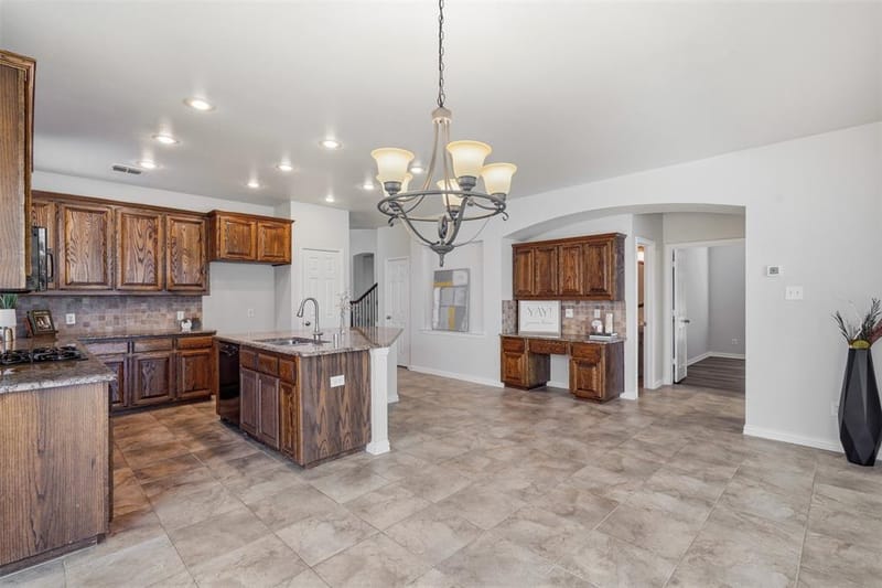6811 Bendbrook Drive, Frisco TX 75035 - Photo 17