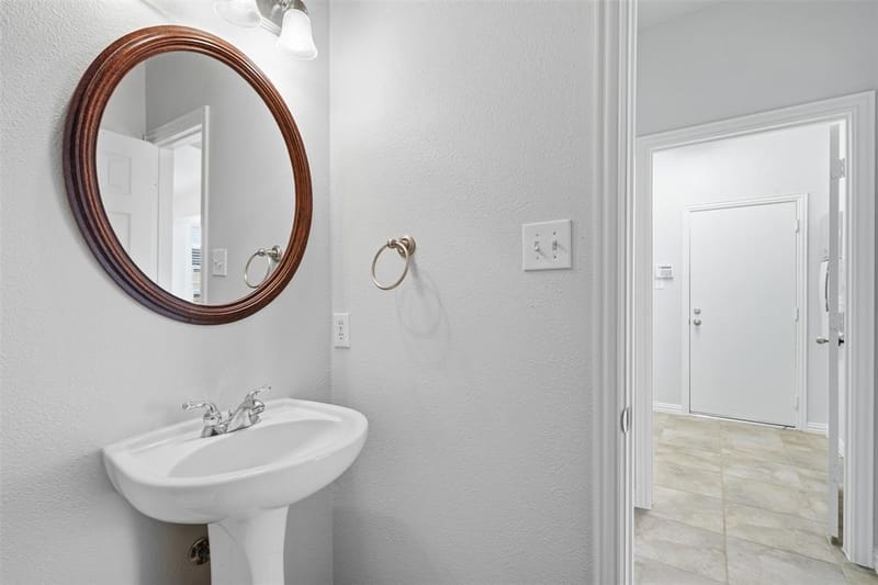 6811 Bendbrook Drive, Frisco TX 75035 - Photo 21