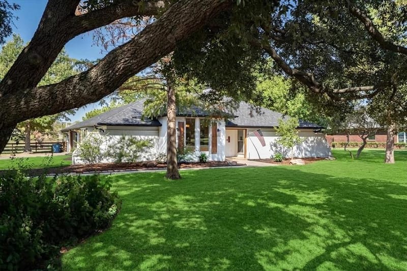 120 Park Lane, Double Oak TX 75077