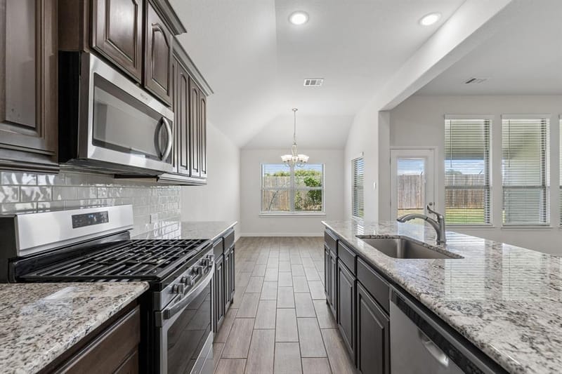 6248 Thunderwing Drive, Fort Worth TX 76179 - Photo 8