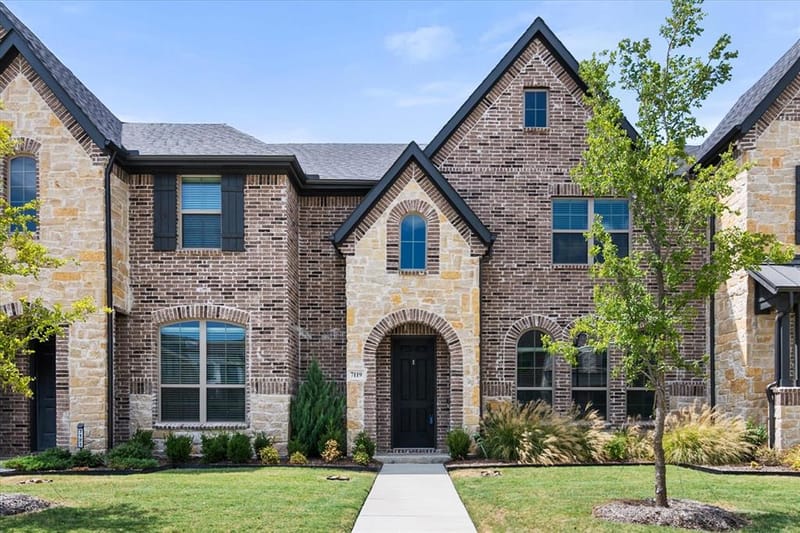 7119 Buchanan Drive, Grand Prairie TX 75054