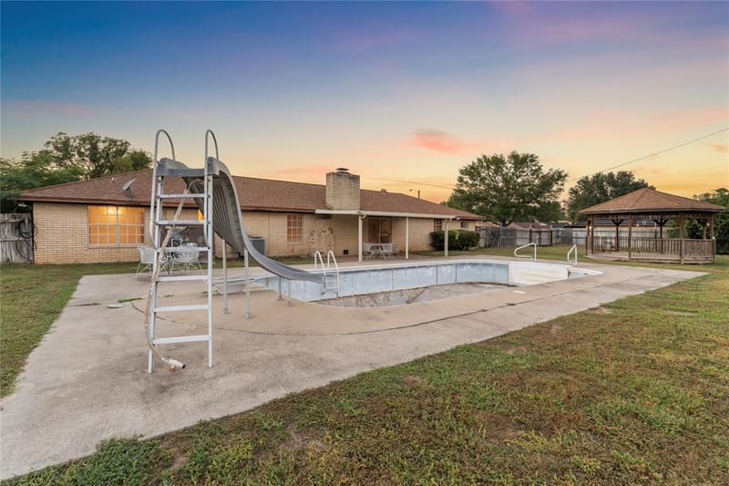 1825 Mahalia Drive, Waco TX 76705 - Photo 26