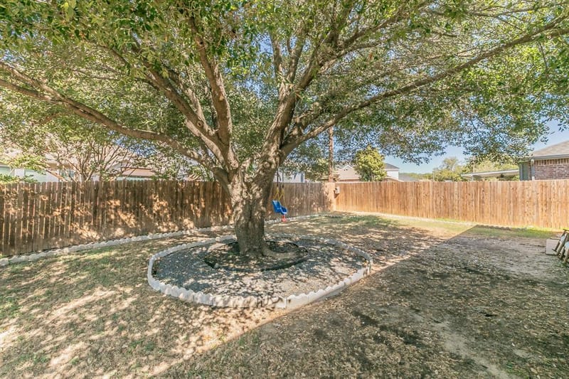 5009 Bedfordshire Drive, Fort Worth TX 76135 - Photo 32