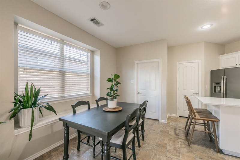 5009 Bedfordshire Drive, Fort Worth TX 76135 - Photo 9