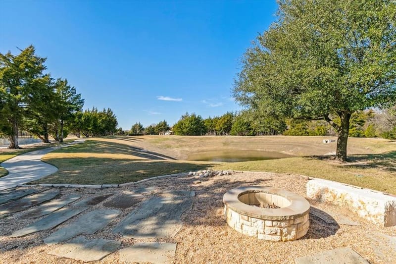 1409 Ethan Circle, Midlothian TX 76065 - Photo 30