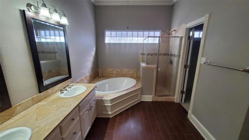3550 Knight Street, Dallas TX 75219 - Photo 15