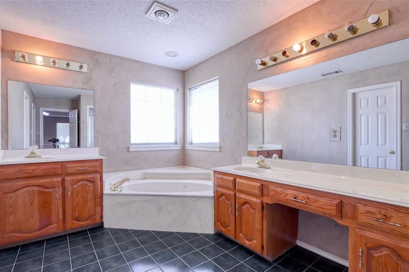 711 Amesbury Drive, Mesquite TX 75150 - Photo 25